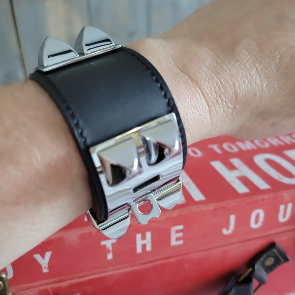 H leather bracelet - Picture 6 of 6